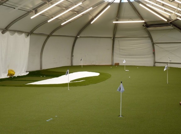 indoor golf studio japan