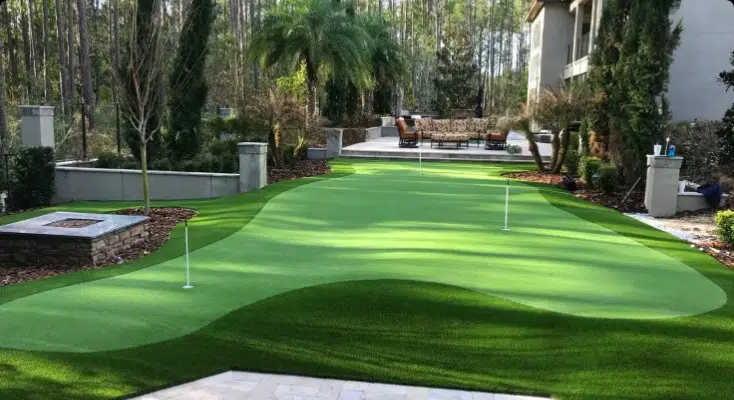 CA の最もよい緑の人工的な草を置くこと｜家のための人工的な置く緑