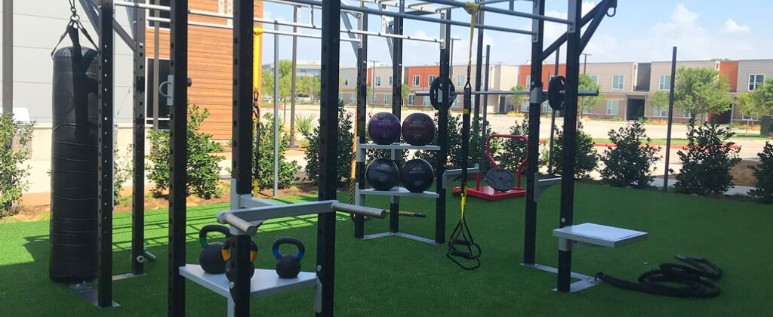 outdoor fitness turf