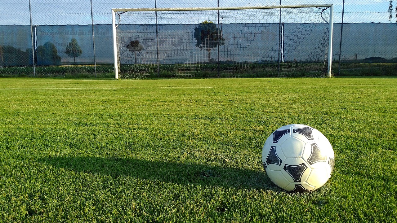 2026 FIFA World Cup & Football Artificial Grass: What Every Stadium Needs to Know